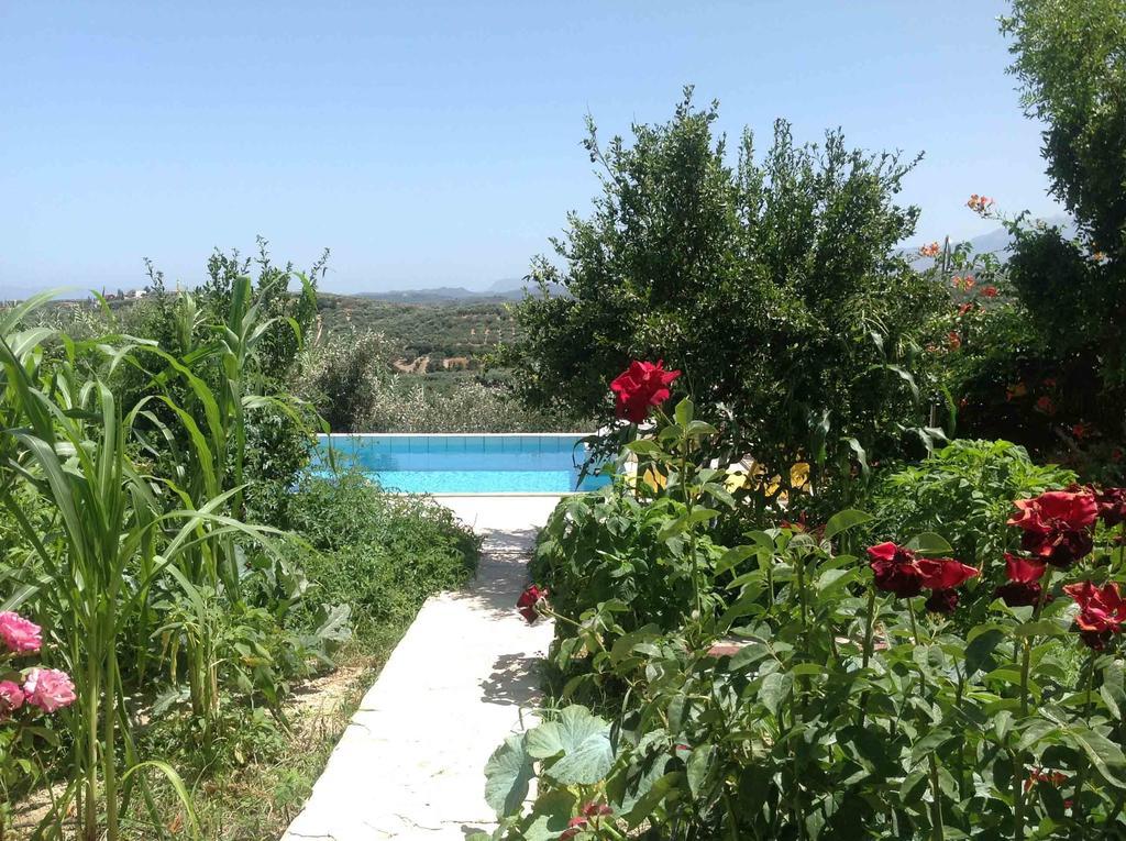The Garden Villas Maleme Exteriér fotografie